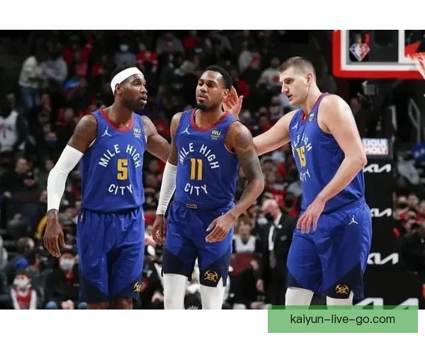 霍勒迪三分7记砍下30分开拓者力克快船 阿夫迪亚28分准三双小卡空砍28分